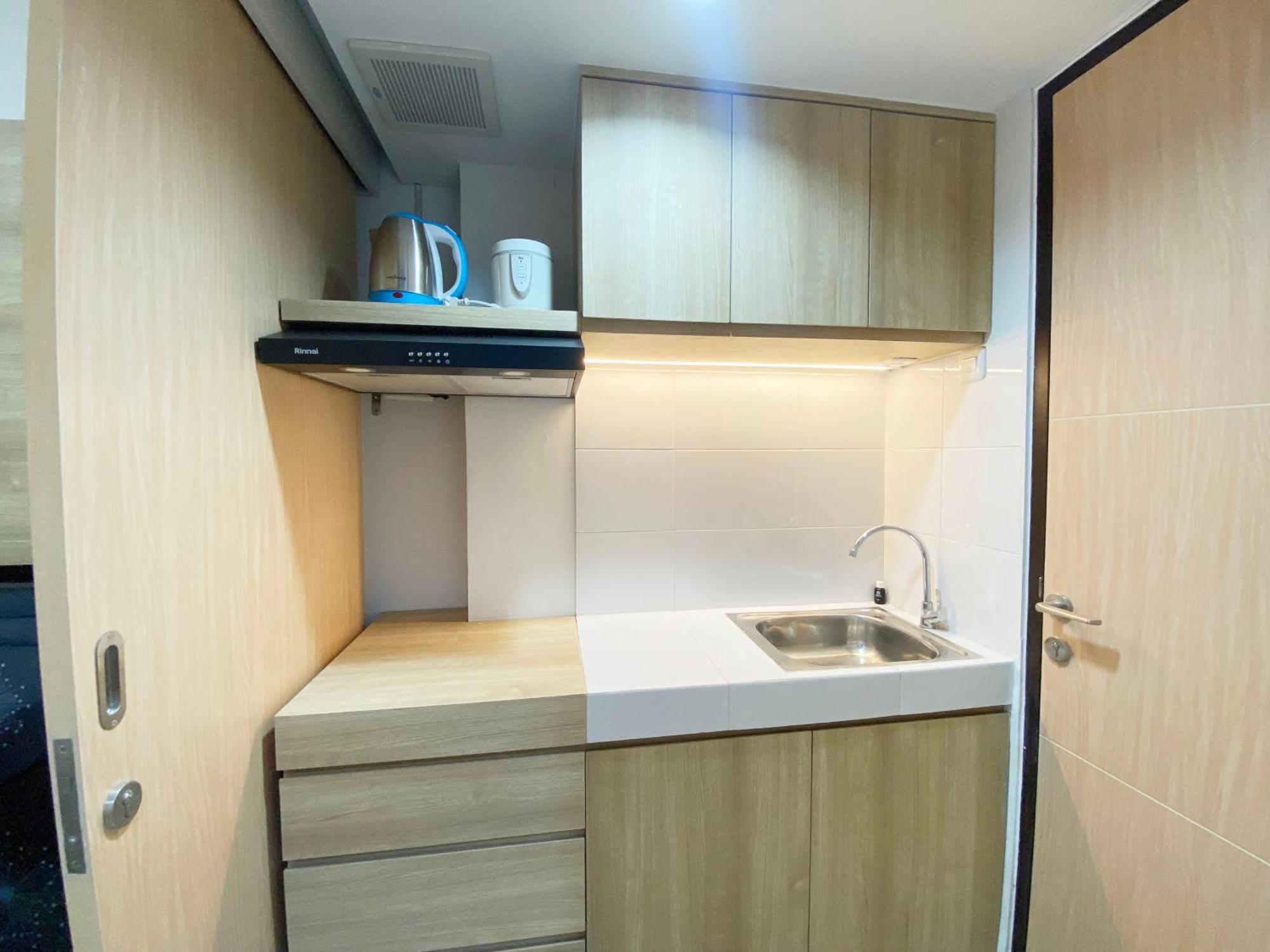 Homey And Modern The Alton By Travelio *